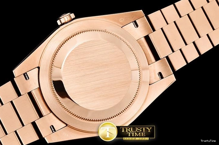 1208 RDD0210A – DayDate 40mm Youthful 679